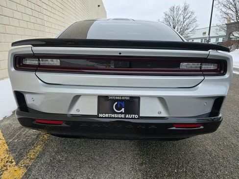 Used 2024 Dodge Charger Daytona Scat Pack w/ Plus Group AWD/4WD image 9