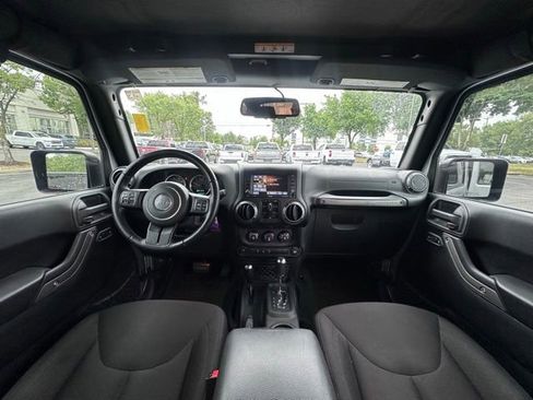 Used 2016 Jeep Wrangler Unlimited Sport w/ Quick Order Package 24S AWD/4WD image 2