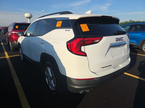 Used 2018 GMC Terrain SLE w/ Driver Convenience Package AWD/4WD image 6