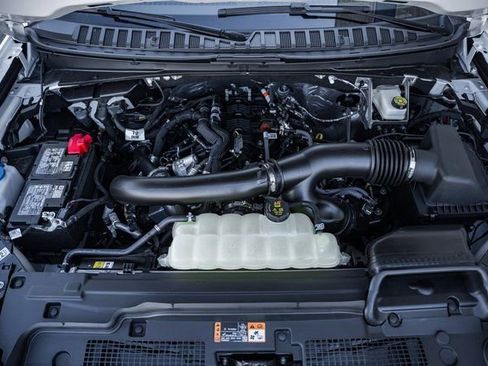 New 2026 Ford Expedition Platinum w/ Stealth Performance Package image 32