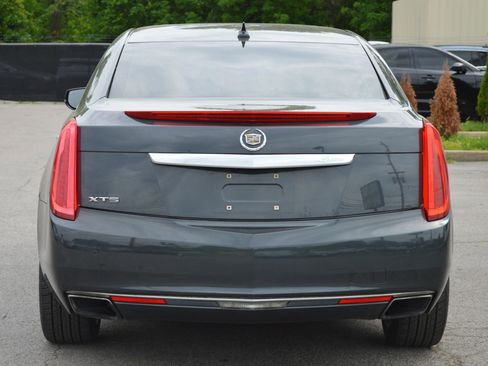 Used 2013 Cadillac XTS Luxury w/ Driver Awareness Package FWD image 5