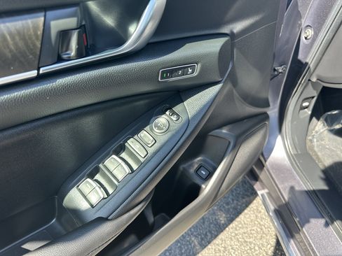 Used 2020 Honda Accord EX-L image 12