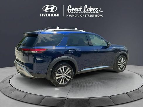 Used 2022 Nissan Pathfinder Platinum w/ Cargo Package AWD/4WD image 6
