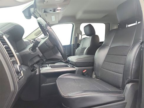 Used 2018 RAM 1500 Sport image 11