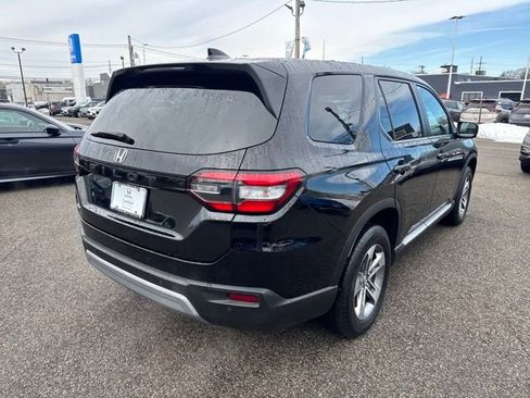 Certified 2023 Honda Pilot EX-L image 17