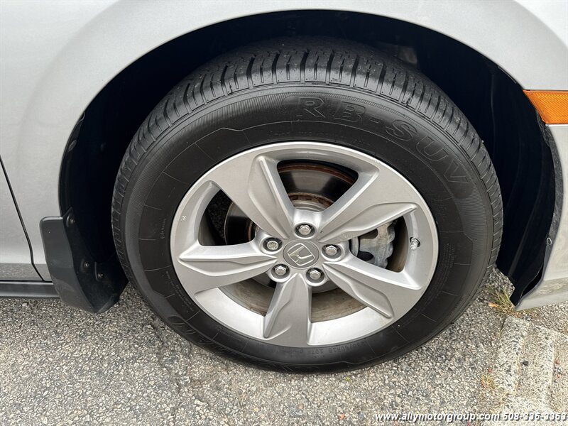 Used 2019 Honda Odyssey EX-L image 12