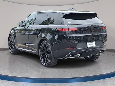 New 2026 Land Rover Range Rover Sport SE AWD/4WD image 7