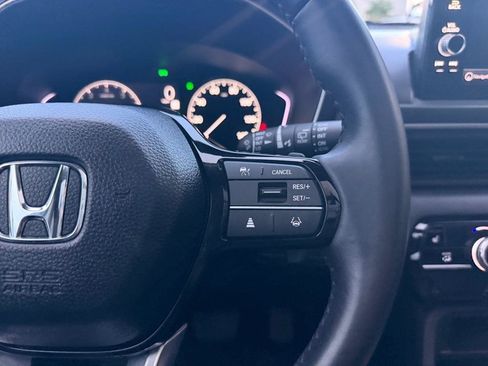 Used 2025 Honda Pilot Touring image 22