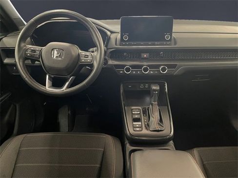Used 2023 Honda CR-V Sport image 10