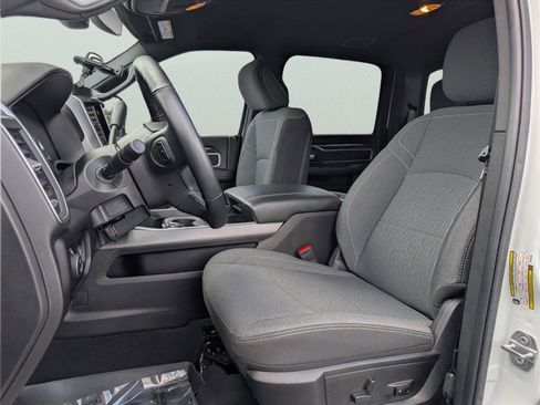 Used 2024 RAM 2500 Big Horn w/ Night Edition image 12