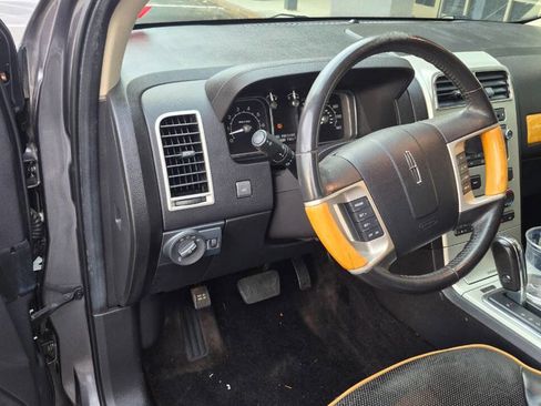 Used 2010 Lincoln MKX AWD image 14
