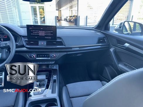Used 2025 Audi SQ5 Premium Plus w/ Premium Plus Package image 13