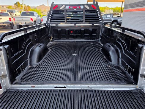 Used 2014 RAM 3500 Tradesman w/ Chrome Appearance Group AWD/4WD image 19