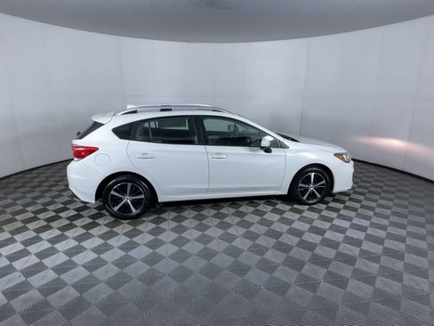 Used 2019 Subaru Impreza 2.0i Premium image 9
