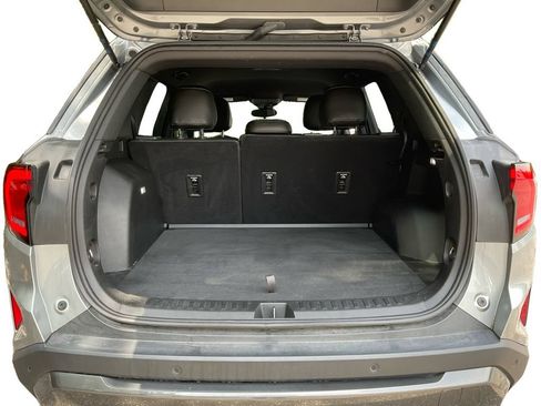 Used 2025 GMC Terrain Elevation FWD image 13