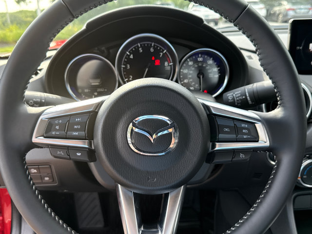 Used 2026 MAZDA MX-5 Miata Grand Touring w/ Weather Package RWD image 11