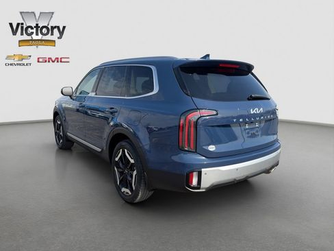 Used 2023 Kia Telluride EX image 4