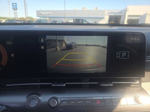 Used 2024 Hyundai Kona SE AWD/4WD image 38