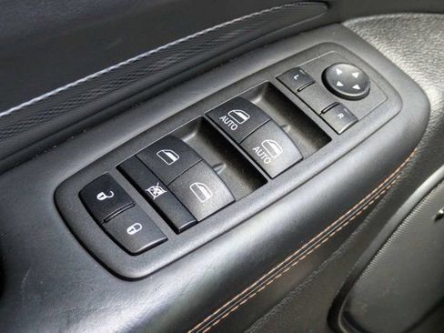 Used 2022 Dodge Durango R/T AWD/4WD image 26