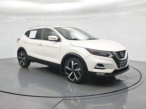 Used 2020 Nissan Rogue Sport SL w/ Premium Package FWD image 59