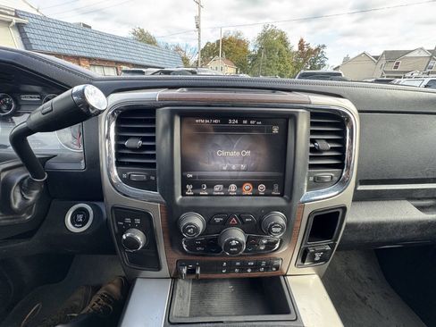 Used 2016 RAM 3500 Laramie AWD/4WD image 4