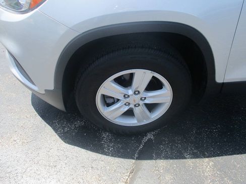 Used 2017 Chevrolet Trax LS AWD/4WD image 9