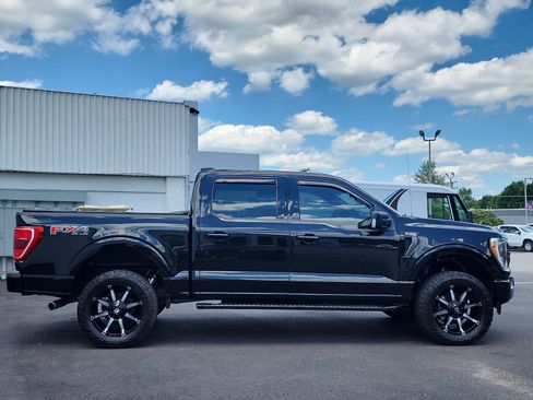 Used 2022 Ford F150 XLT w/ Equipment Group 302A High AWD/4WD image 6
