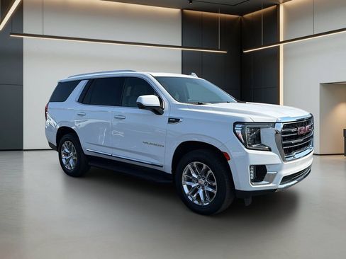 Used 2022 GMC Yukon SLT w/ SLT Premium Package AWD/4WD image 8