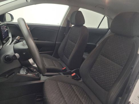 Used 2023 Kia Rio LX FWD image 17