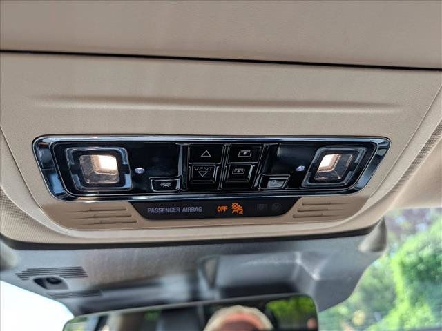 Used 2023 Lincoln Corsair AWD w/ Equipment Group 101A image 40