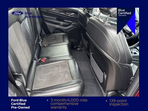Used 2023 Jeep Grand Cherokee Altitude AWD/4WD image 14
