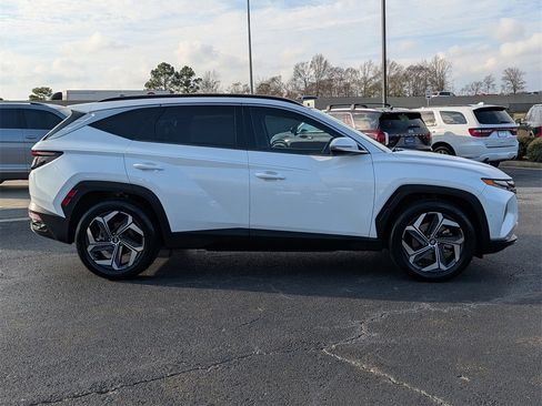 Used 2022 Hyundai Tucson Limited image 3