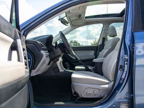 Used 2016 Subaru Forester 2.5i Premium w/ All-Weather Package AWD/4WD image 13