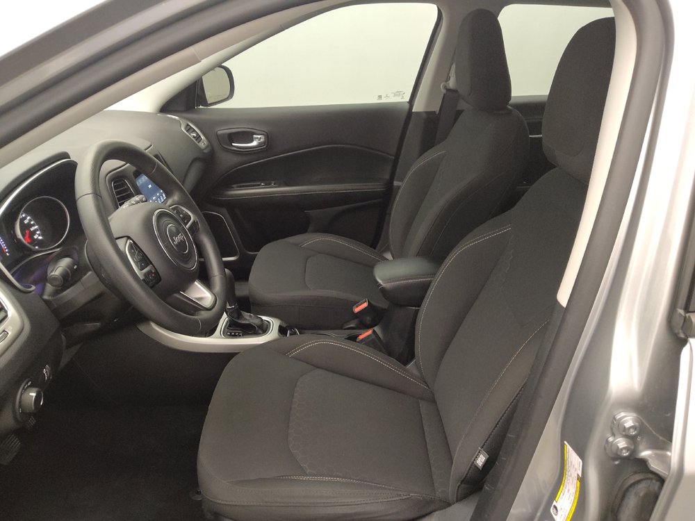 Used 2019 Jeep Compass Sport FWD image 17