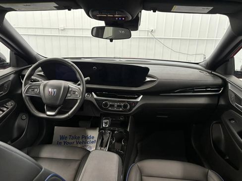 Used 2024 Buick Envista Sport Touring w/ Convenience I Package FWD image 34