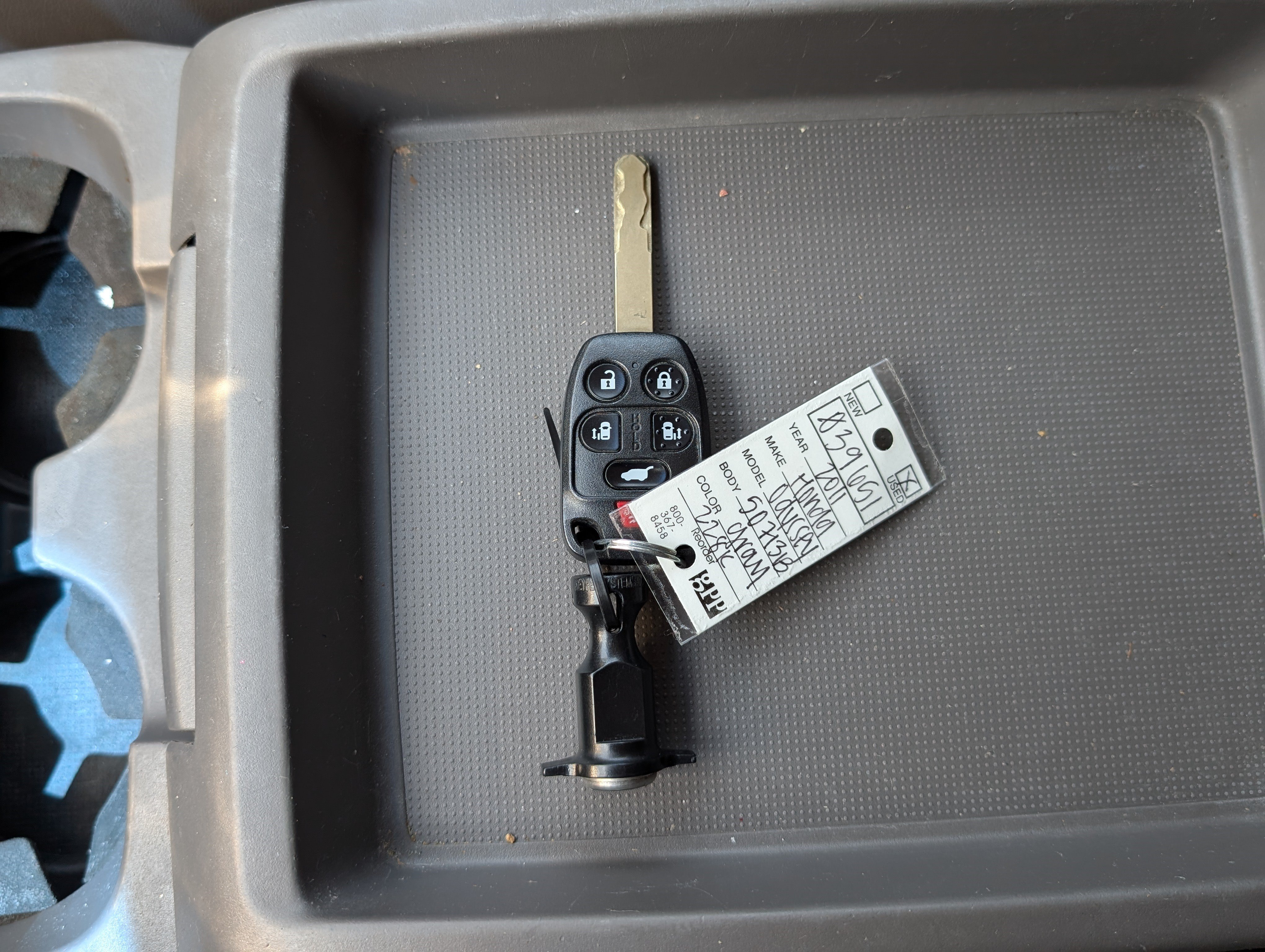 Used 2011 Honda Odyssey Touring image 17