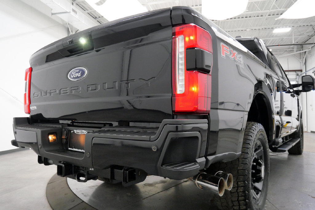 Used 2023 Ford F250 Lariat w/ Lariat Ultimate Package AWD/4WD image 44