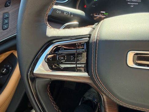 New 2025 Jeep Grand Cherokee Summit w/ High Altitude Package AWD/4WD image 49