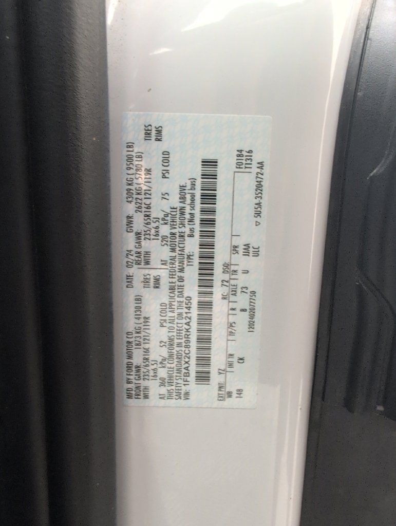 Used 2024 Ford Transit 350 XLT RWD image 44