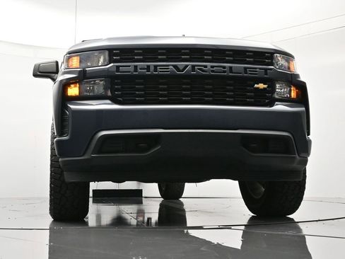 Used 2020 Chevrolet Silverado 1500 Custom w/ Custom Value Package image 36