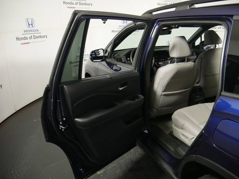 Used 2019 Honda Passport Elite image 9