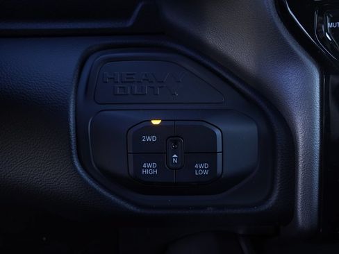 New 2026 RAM 2500 Laramie w/ Night Edition AWD/4WD image 20