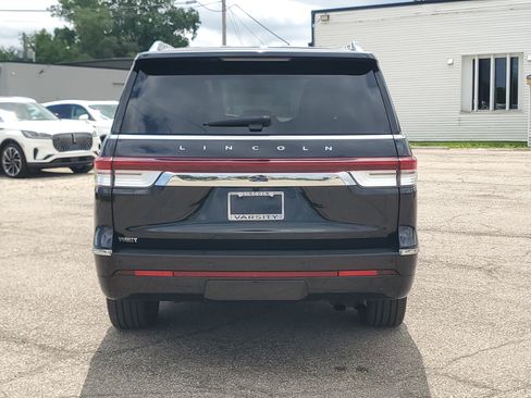 Certified 2024 Lincoln Navigator Reserve AWD/4WD image 5