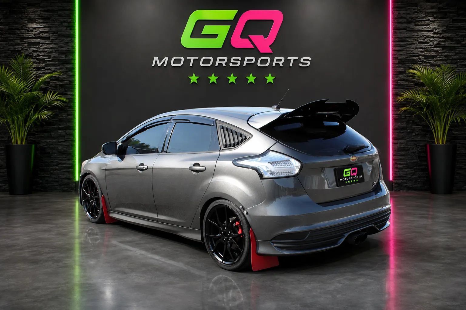 Used 2015 Ford Focus ST w/ Equipment Group 402A FWD image 5