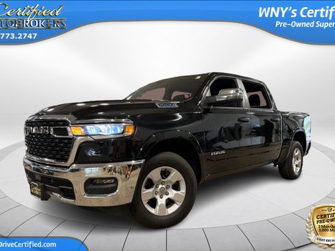 Used 2025 RAM 1500 Big Horn AWD/4WD image 1