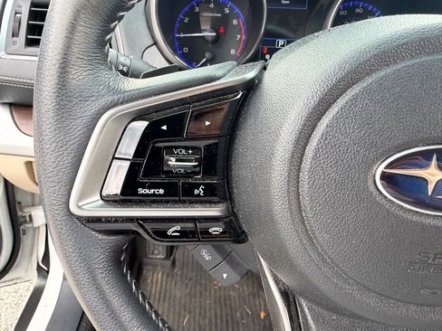 Used 2019 Subaru Outback 2.5i Limited AWD/4WD image 23