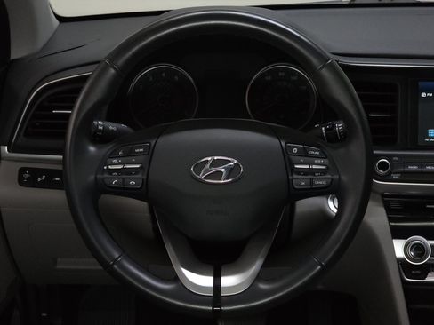 Used 2020 Hyundai Elantra Value Edition w/ Cargo Package (C1) FWD image 27