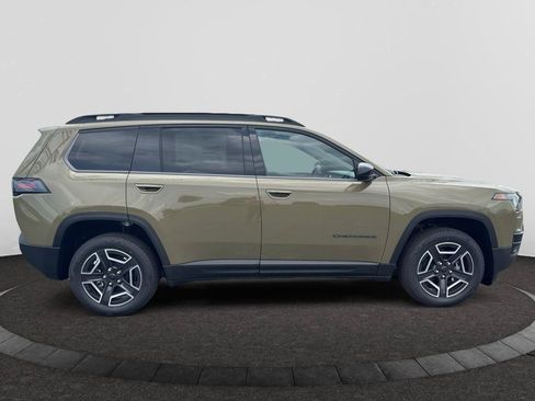 New 2026 Jeep Cherokee Laredo AWD/4WD image 4