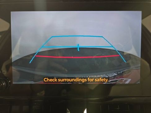 Used 2025 Toyota Corolla Cross L FWD image 18