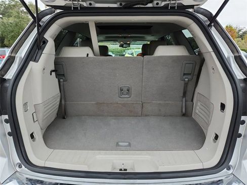 Used 2017 Buick Enclave Premium w/ Experience Buick Package image 9